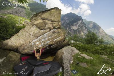 Betty in "Warm up Roof" (1)